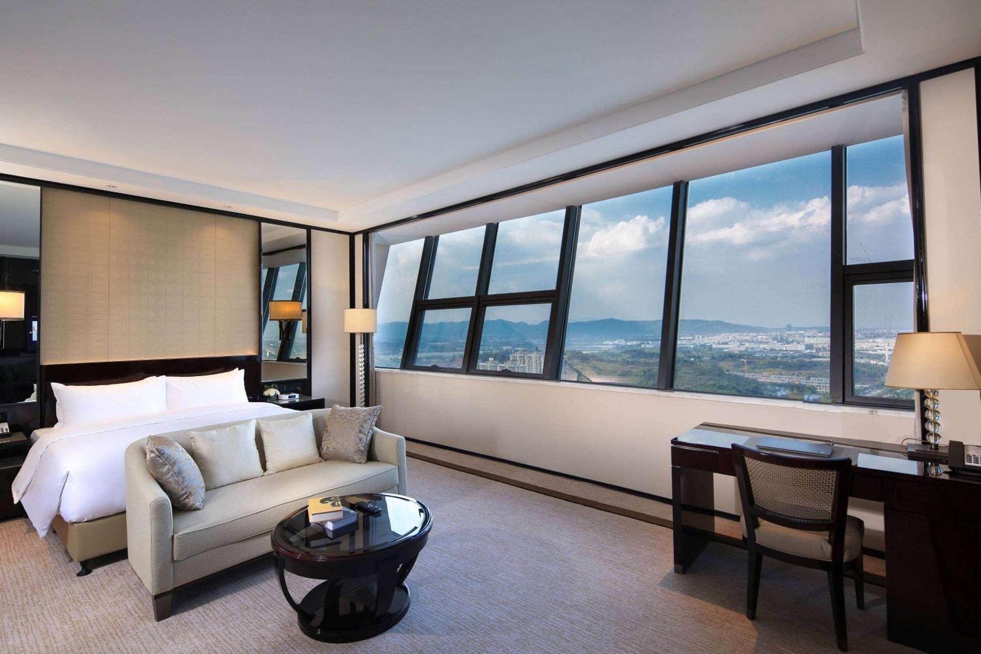 Howard Johnson Plaza Ningbo Eksteriør billede