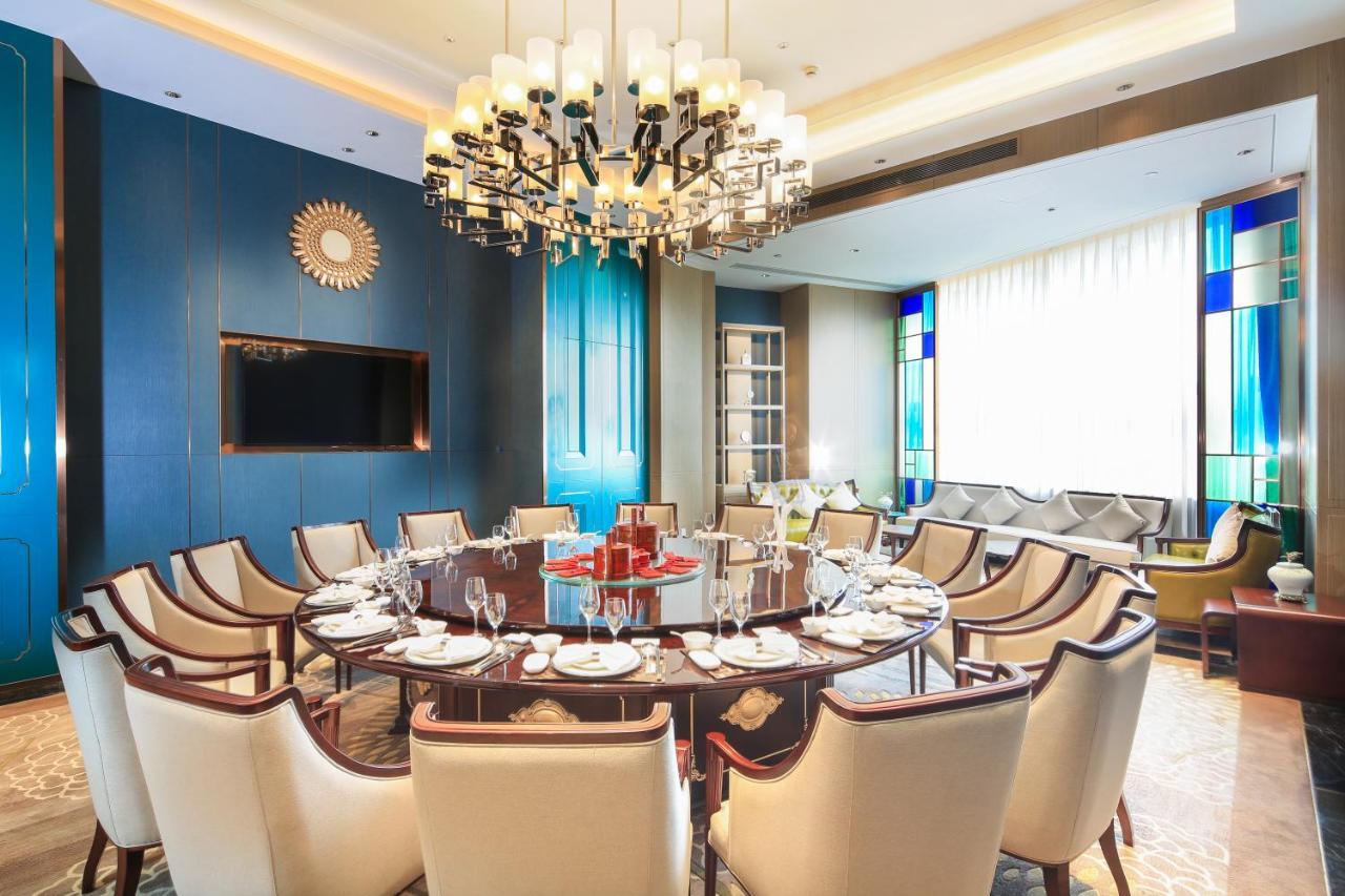 Howard Johnson Plaza Ningbo Eksteriør billede